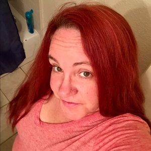 Meet your Posher, Deborah